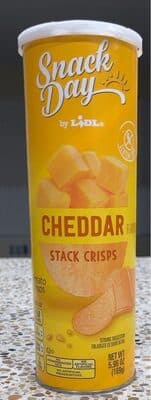 Cheddar stack crisps