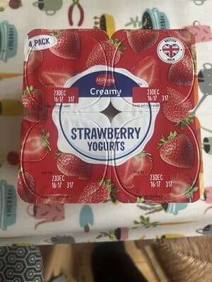 Strawberry Yoghurts