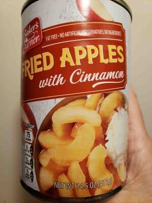 Fried apples with cinnamon