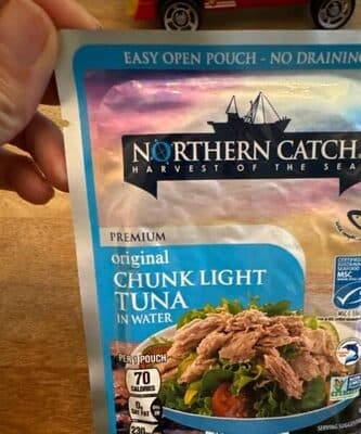 Chunk light tuna in water