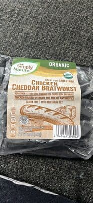Chicken Cheddar Bratwurst