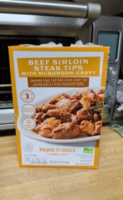 Beef Sirloin Steak Tips with Mushroom Gravy