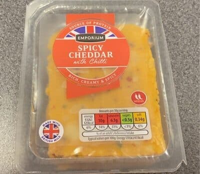 Spicy Cheddar with Chilli