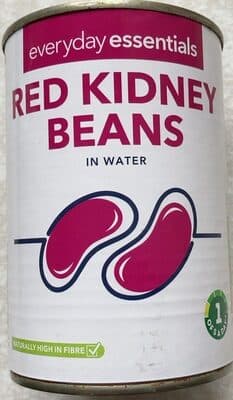 Red kidney beans in salted water