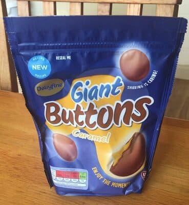 Giant Buttons Caramel