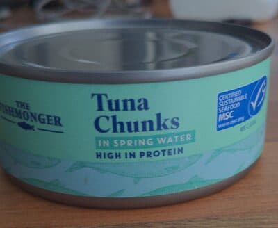 Tuna chunks in spring water