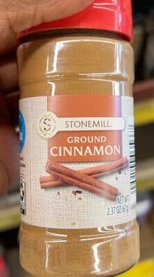 Ground cinnamon