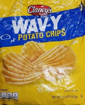 Wavy potato chips