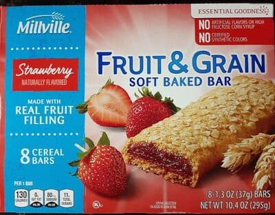 Fruit and grain soft baked bar