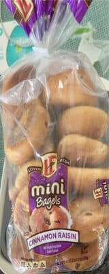 Cinnamon Raisin Mini Bagels