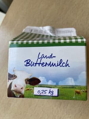 Land-Buttermilch
