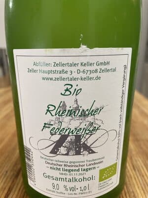 Deutscher teilweise gegorener Traubenmost
