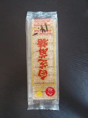 White Sesame Cake