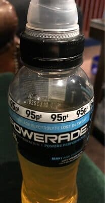 Powerade berry & tropical