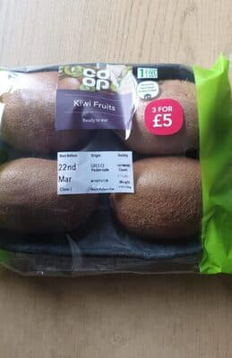 Kiwi fruits