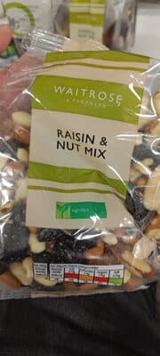 Waitrose Nuts and raisins