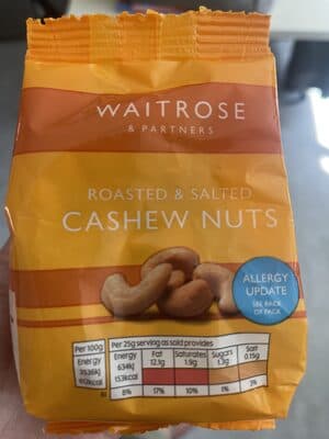 roasted and salted cashew nuts