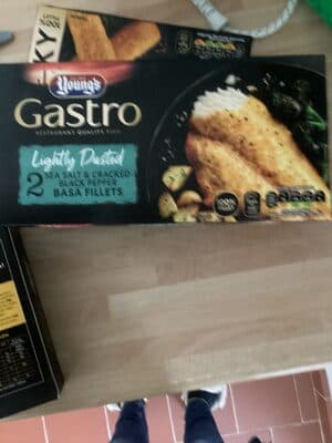 Youngs Salt Pepper Basa Fillets