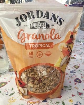 Granola tropical