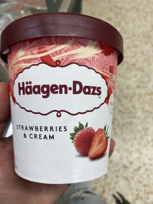 Haagen-Dazs Strawberry & Cream