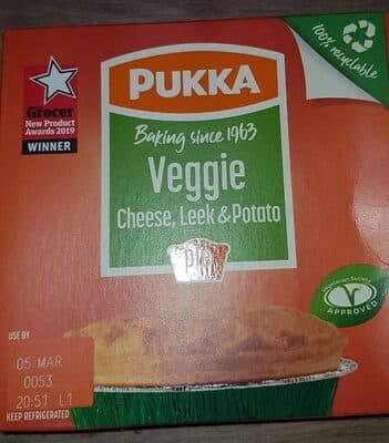 Veggie cheese, leek & potato pie
