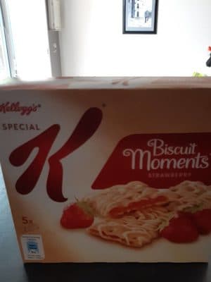 Kelloggs Special K Biscuit Moments Strawberry
