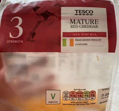 Tesco Mature Red Cheddar