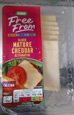 Sliced mature cheddar alternative