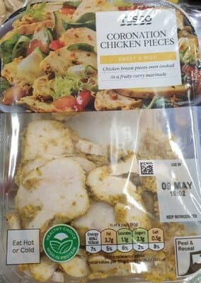 Coronation chicken pieces