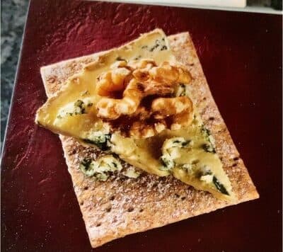 Rye Sourdough Crackers