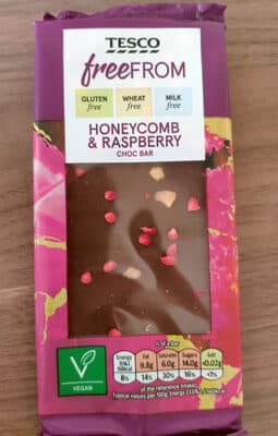 Honeycomb and raspberry choc bar
