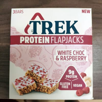 White choc and raspberry protein flapjacks