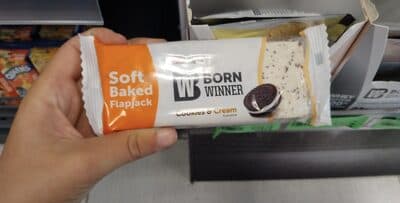 Oat bar flap jack cookie and cream