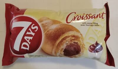 Croissant with Cocoa Filling