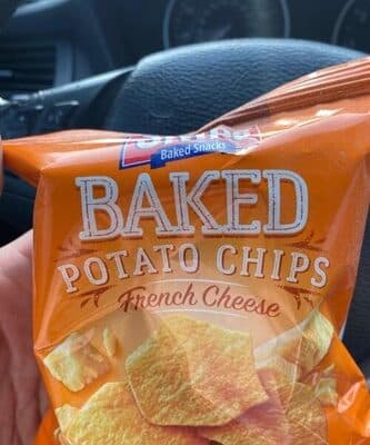 French cheese baked chips
