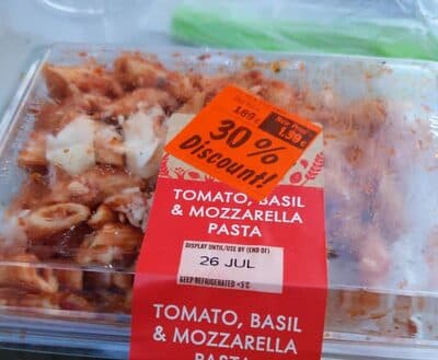 Tomato, Basil & Mozzarella Pasta
