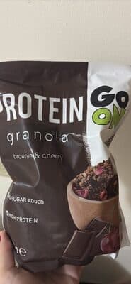 Protein granola brownie & cherry