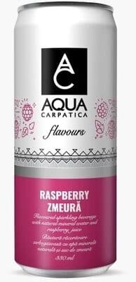 Flavoured sparkling beverage with natural mineral water and raspberry juice
