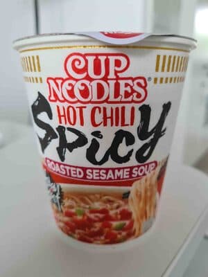 Cup Noodles Hot Chili Spicy - Roasted Sesame Soup