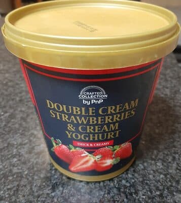 Double cream strawberries & cream yogurt