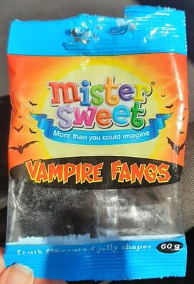 Vampire fangs