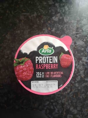 Protein Raspberry Yogurt