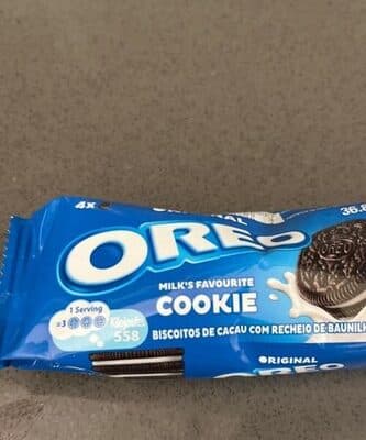 Oreo cookie