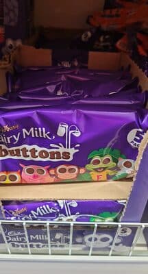 Cadbury Chocolate Pieces Buttons