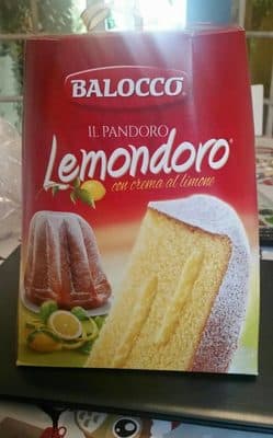 Pandoro Lemondoro Cake