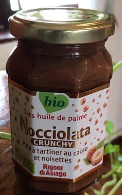 Nocciolata crunchy - Pte tartiner au cacao et noisettes