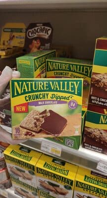 Nature valley crunchy dipped milk chocolate