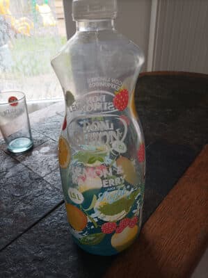 Lemon Y Raspberry Juice Drink