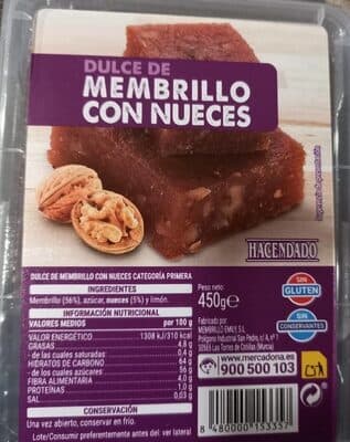 Dulce de membrillo con nueces