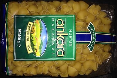Manti-pipe rigate pasta